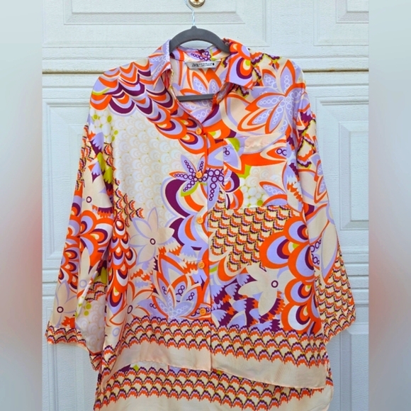 Zara Floral Patterned Blouse - Picture 2 of 5